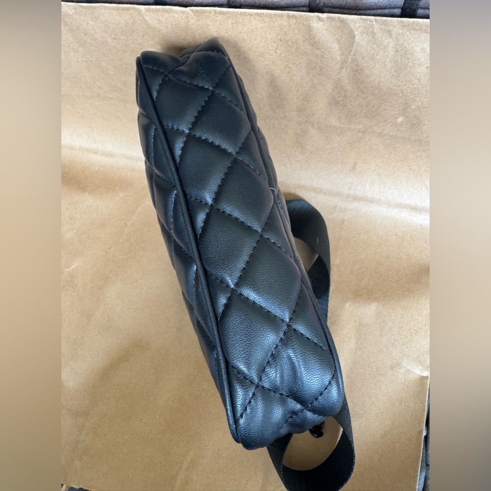 STEVE MADDEN BTAMELA QUILTED CROSSBODY BAG  NWOT - Picture 13 of 16